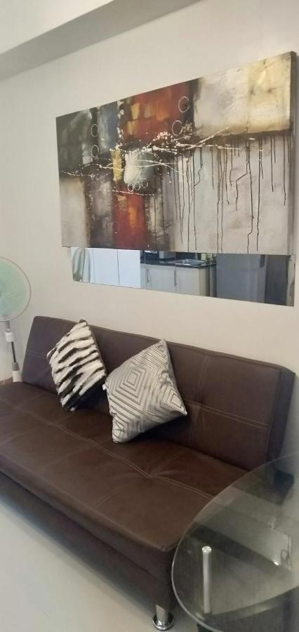Yhanz Z Sea Residences Pasay Kültér fotó