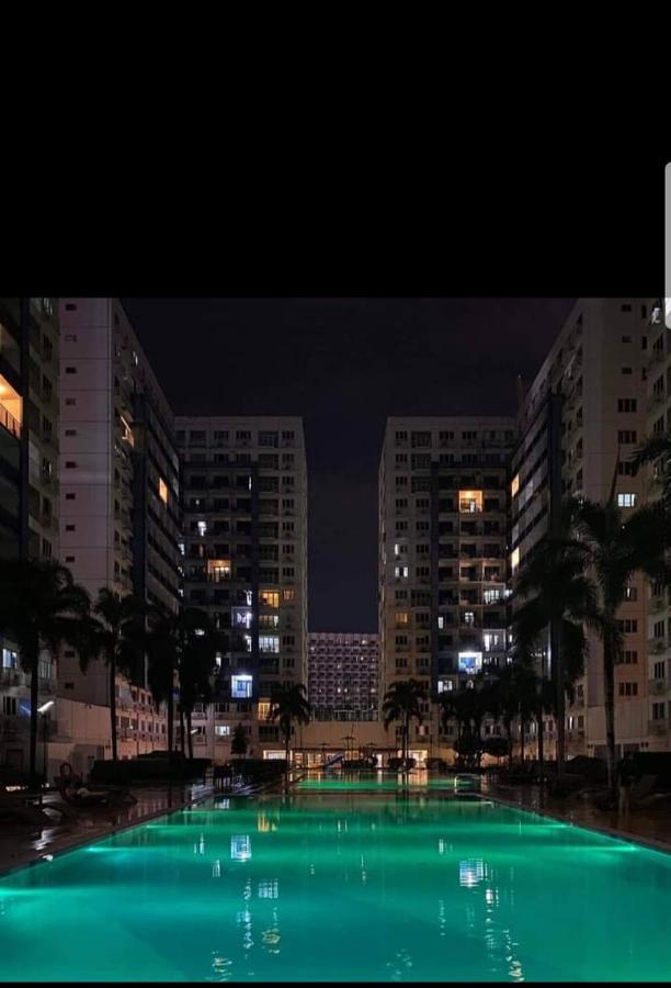 Yhanz Z Sea Residences Pasay Kültér fotó