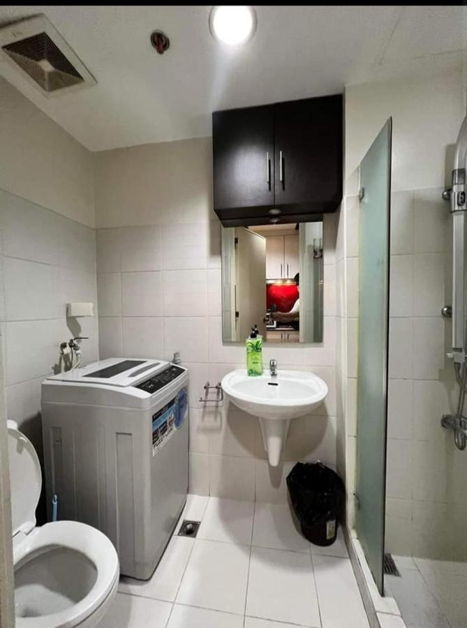 Yhanz Z Sea Residences Pasay Kültér fotó