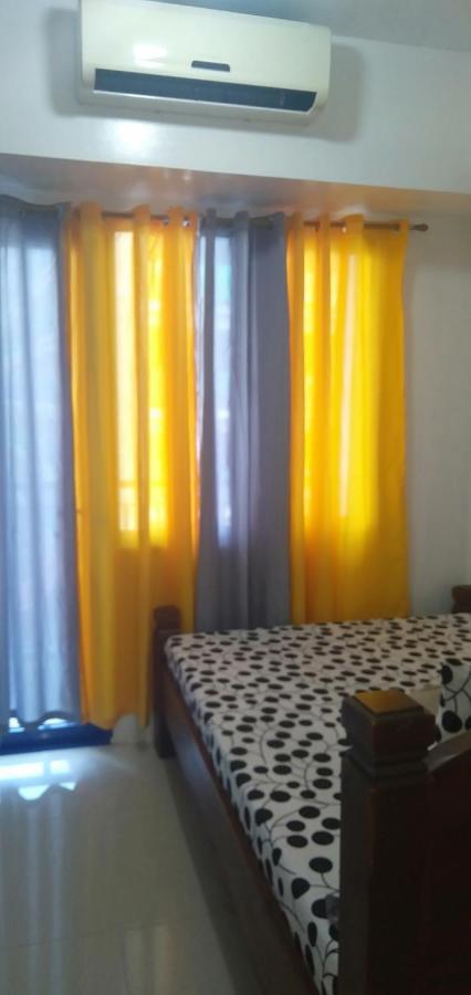 Yhanz Z Sea Residences Pasay Kültér fotó