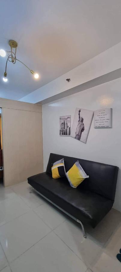 Yhanz Z Sea Residences Pasay Kültér fotó