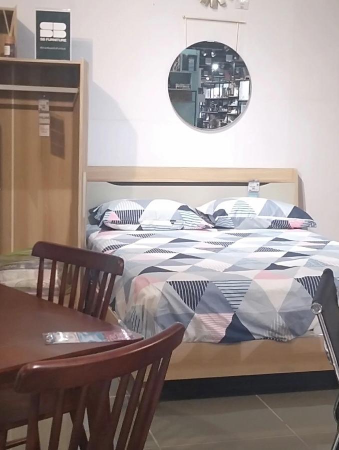 Yhanz Z Sea Residences Pasay Kültér fotó