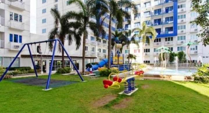 Yhanz Z Sea Residences Pasay Kültér fotó